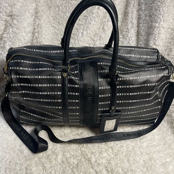 Steve Madden Synthetic Monochrome Logo Duffel Bag/weekender bag. - Picture 5 of 16